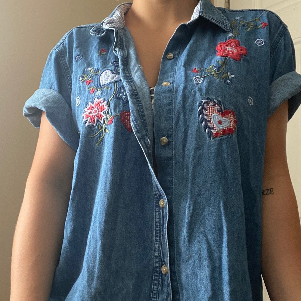 Womens Size L Button-Up Denim Short Sleeve
